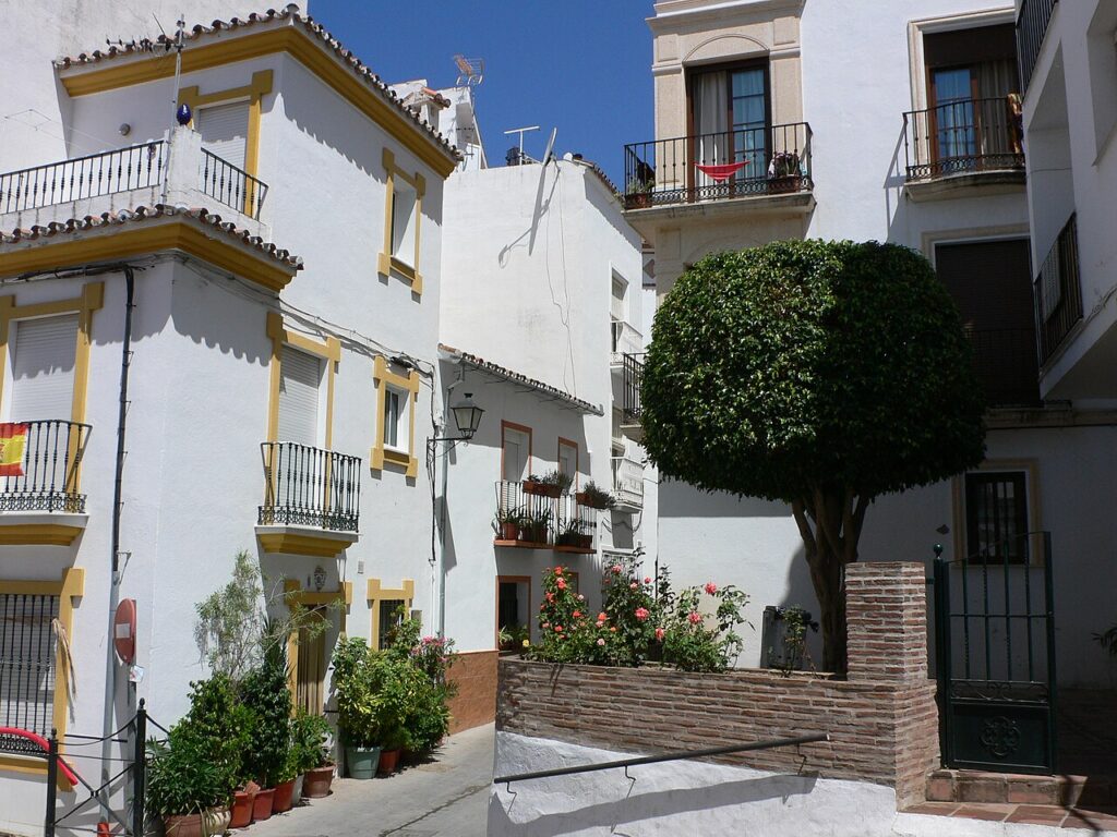 Marbella tramita un hotel de 5 estrellas gran lujo en suelo rústico, junto a la A-355 (Ojén)