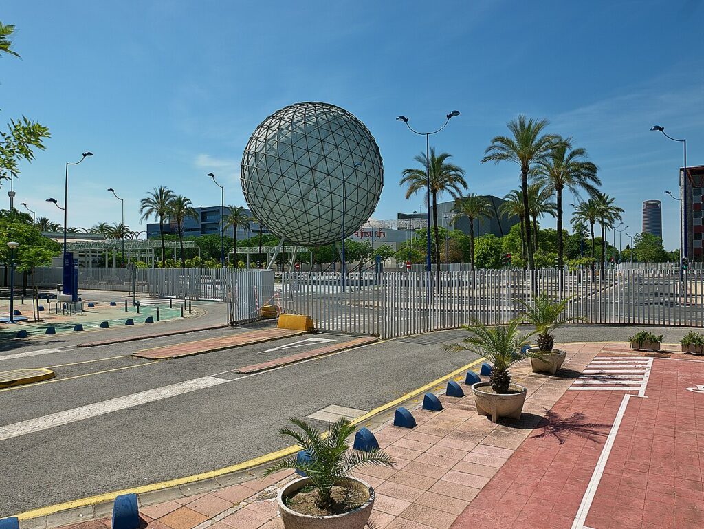 Sevilla: estudio de ordenación para la mejora urbana en las avenidas San Jerónimo y Tecnología